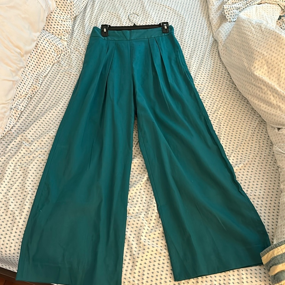 Banana republic wide leg linen pants - Size 4 petite